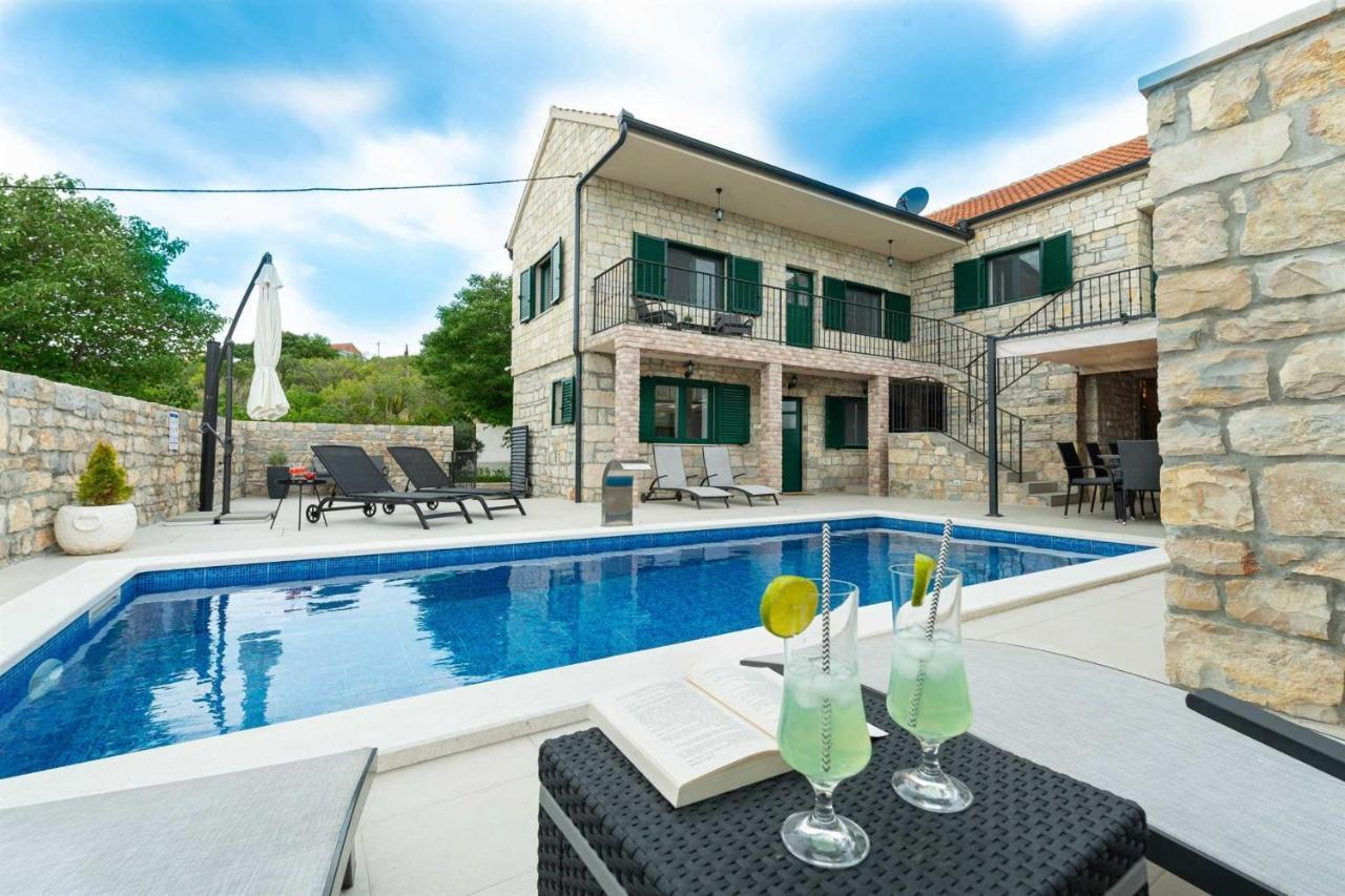 Stone Villa Didovi Snovi With Heated Pool Lisane Ostrovicke Exterior foto