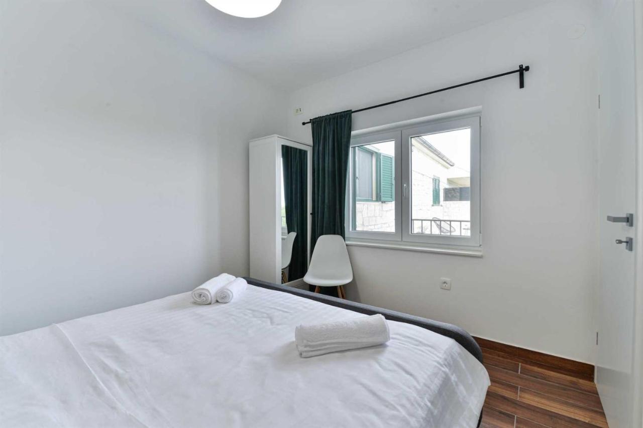 Stone Villa Didovi Snovi With Heated Pool Lisane Ostrovicke Exterior foto